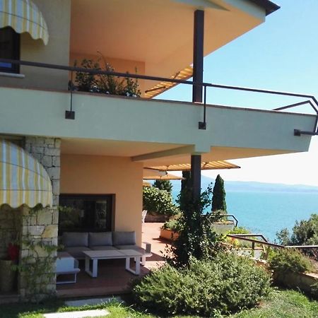 Casa Amigo Bed and Breakfast Padenghe sul Garda Buitenkant foto