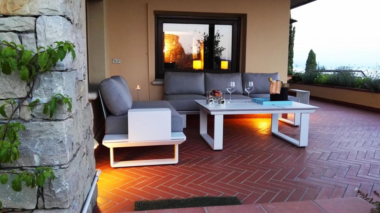 Casa Amigo Bed and Breakfast Padenghe sul Garda Buitenkant foto