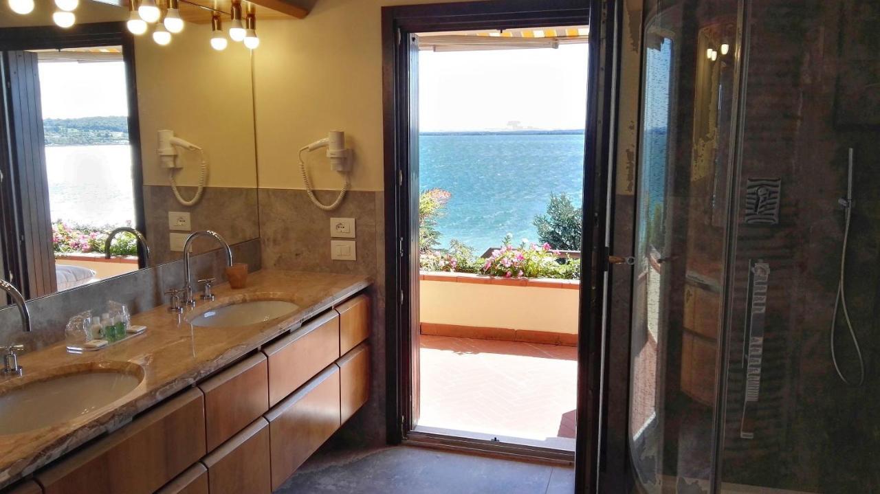 Casa Amigo Bed and Breakfast Padenghe sul Garda Buitenkant foto