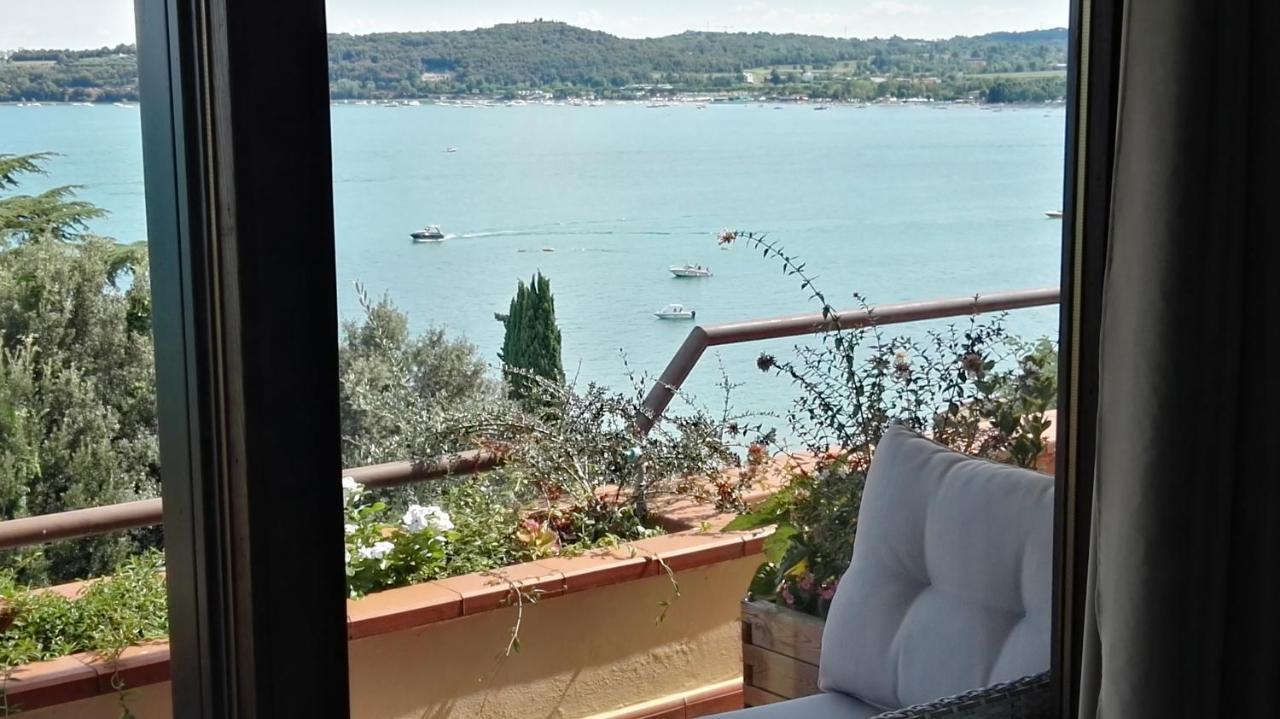 Casa Amigo Bed and Breakfast Padenghe sul Garda Buitenkant foto